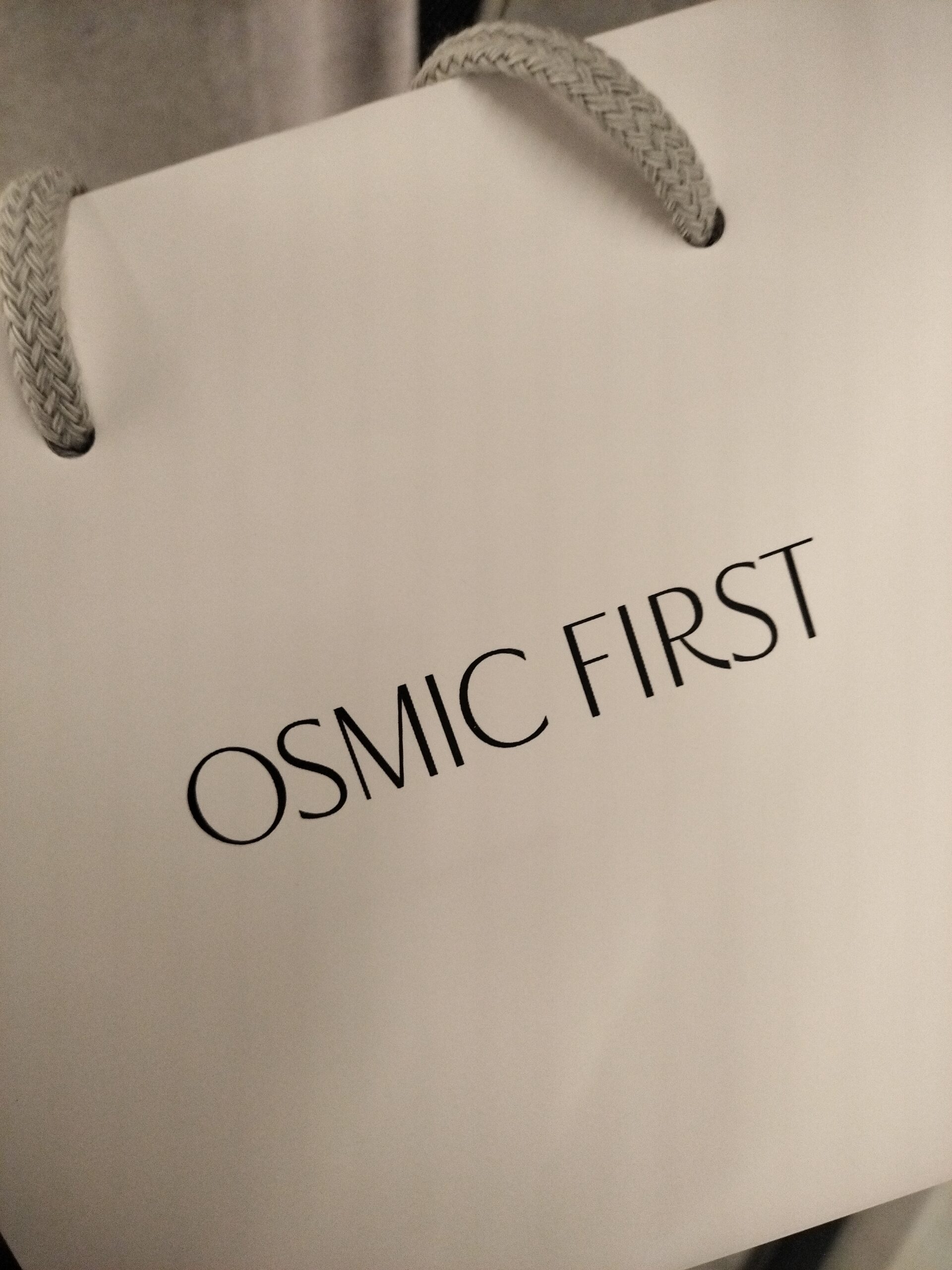 OSMIC FIRSTのお土産
